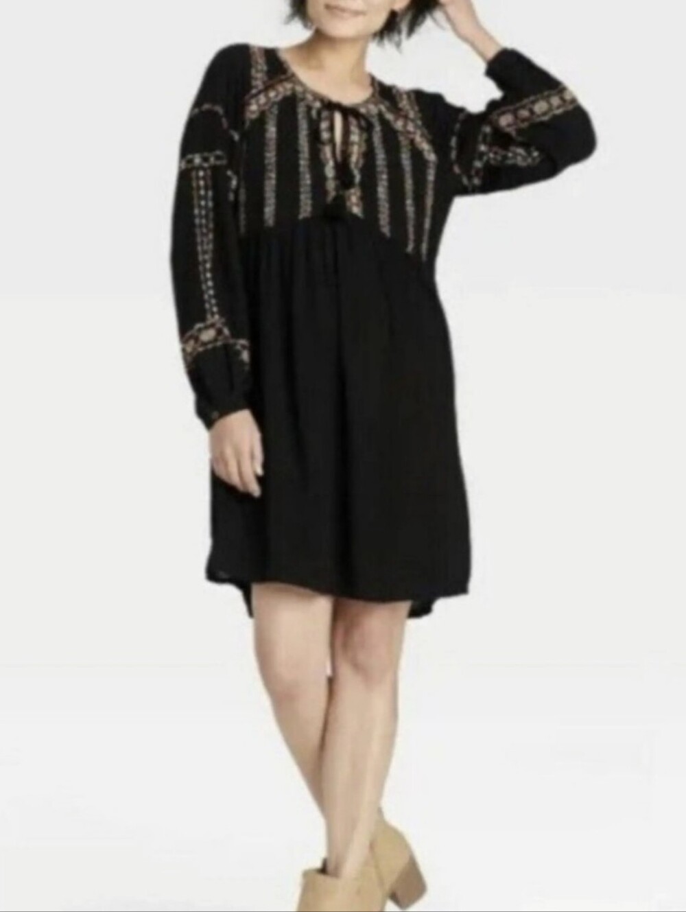 Knox Rose M Black Embroidered Boho Tunic Dress with Tassel Tie
